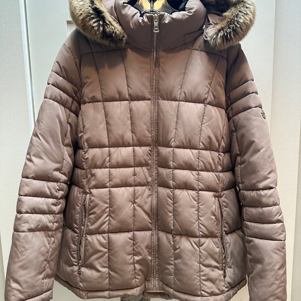 Calvin Klein Puffy jacket with removable fur lined hood